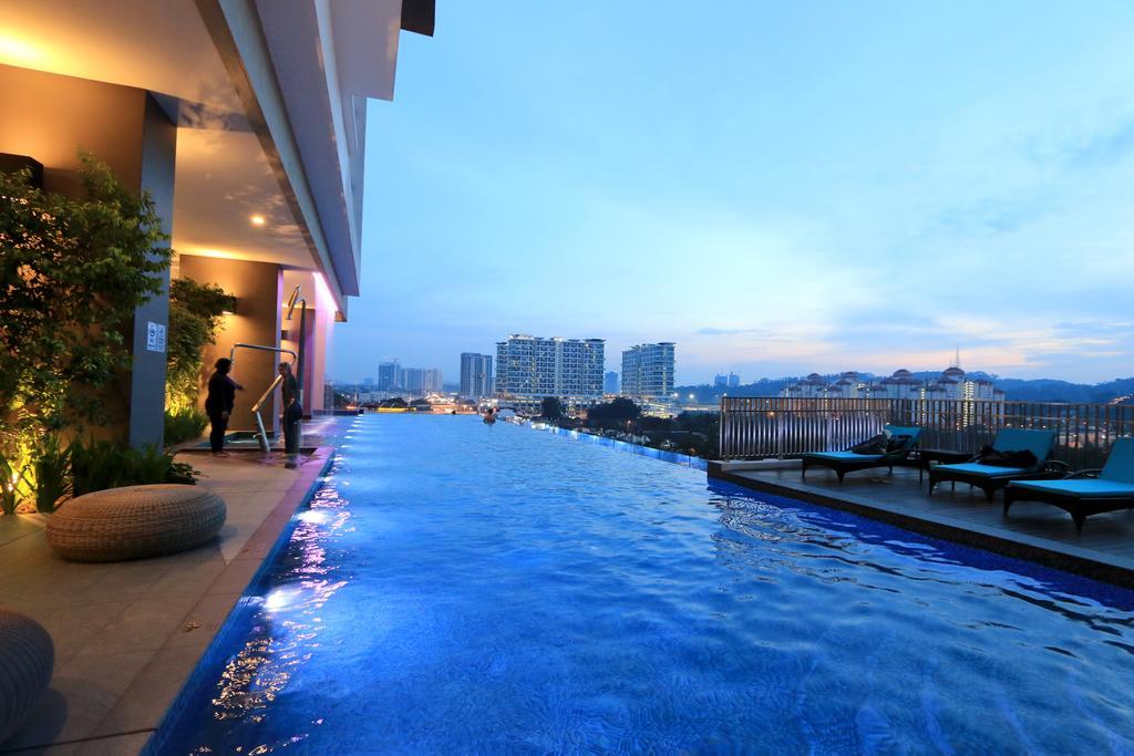 Pine Cone @ Avantas Mid Valley Kuala Lumpur Exterior foto